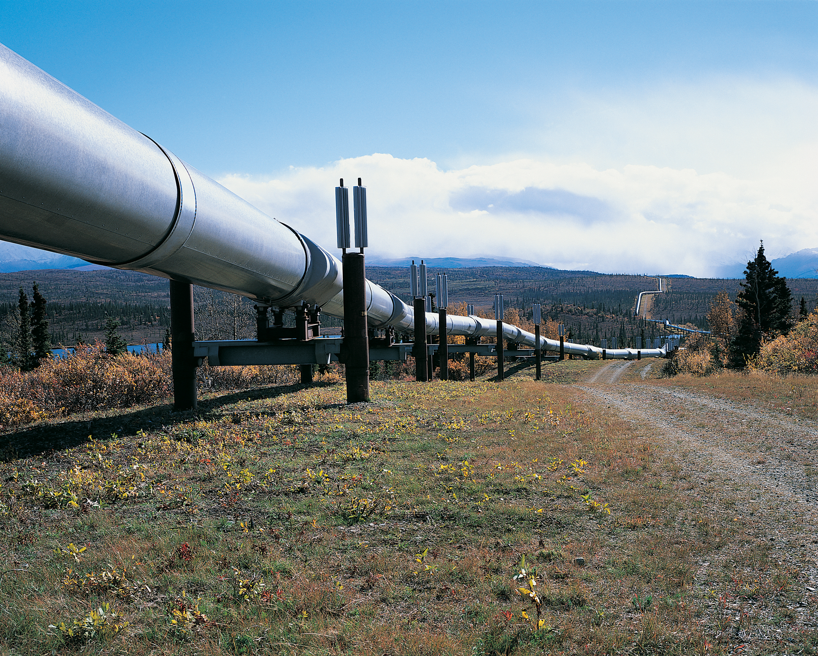 image of an oil pipeline